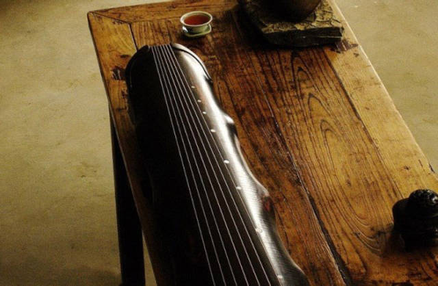 齐齐哈尔市古琴蕴含的传统文化，一把古琴制备出来要两年的时间
